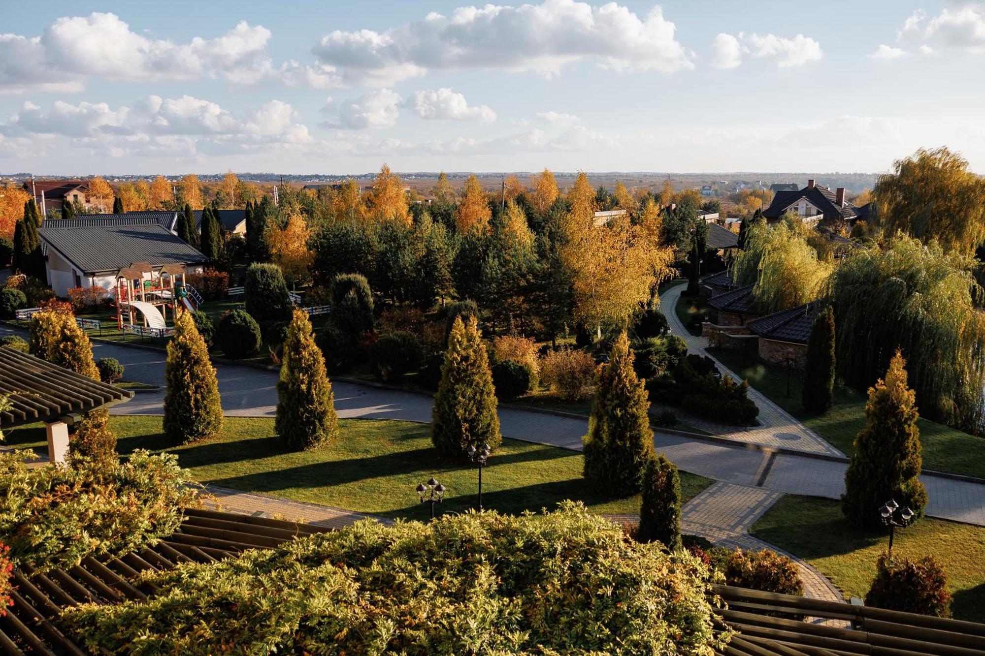 Panska Gora Hotel Sokilnyky ภายนอก รูปภาพ