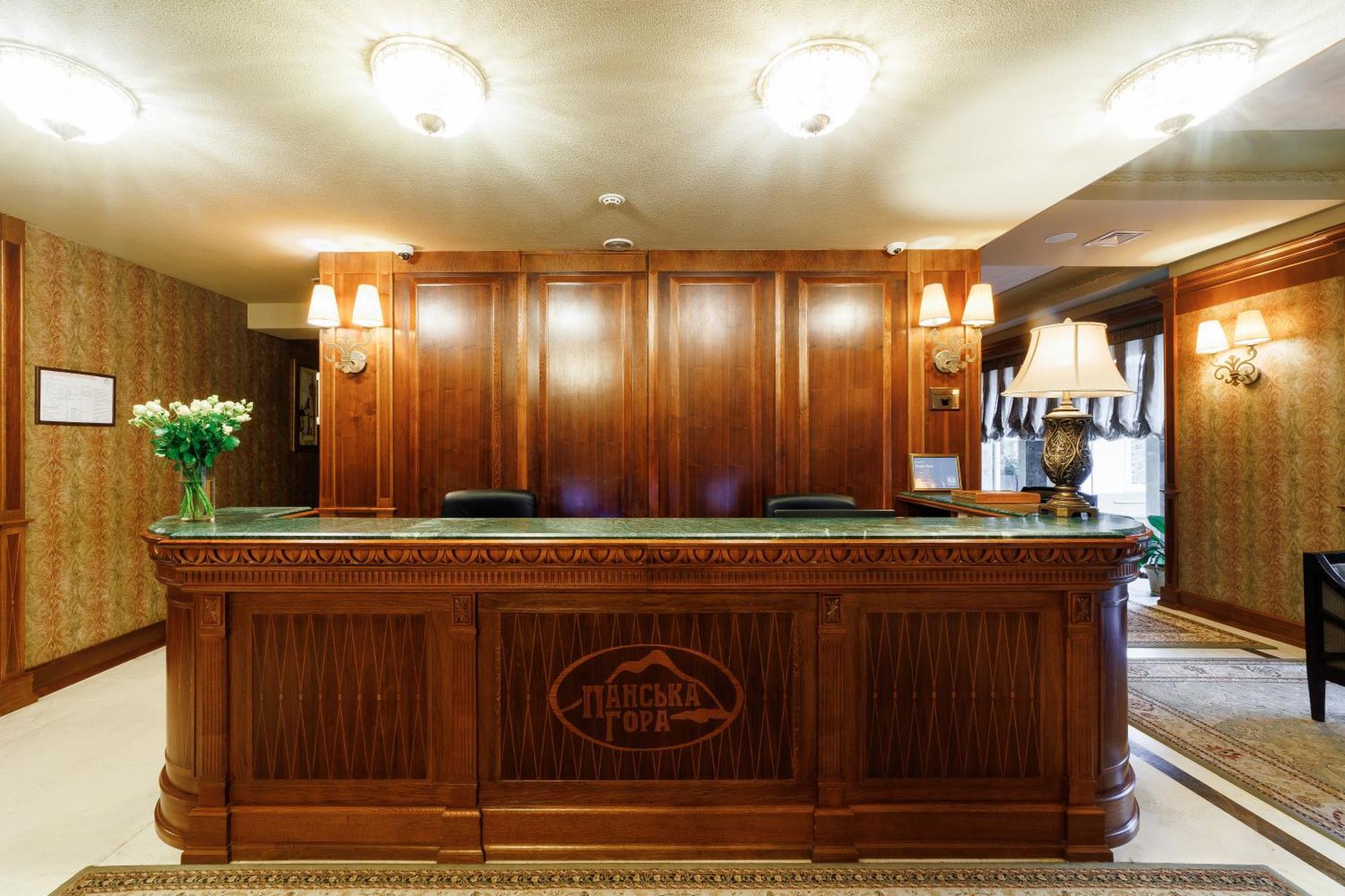 Panska Gora Hotel Sokilnyky ภายนอก รูปภาพ