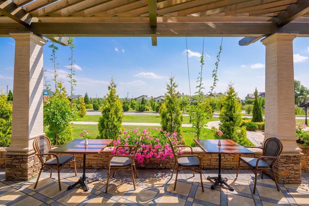 Panska Gora Hotel Sokilnyky ภายนอก รูปภาพ