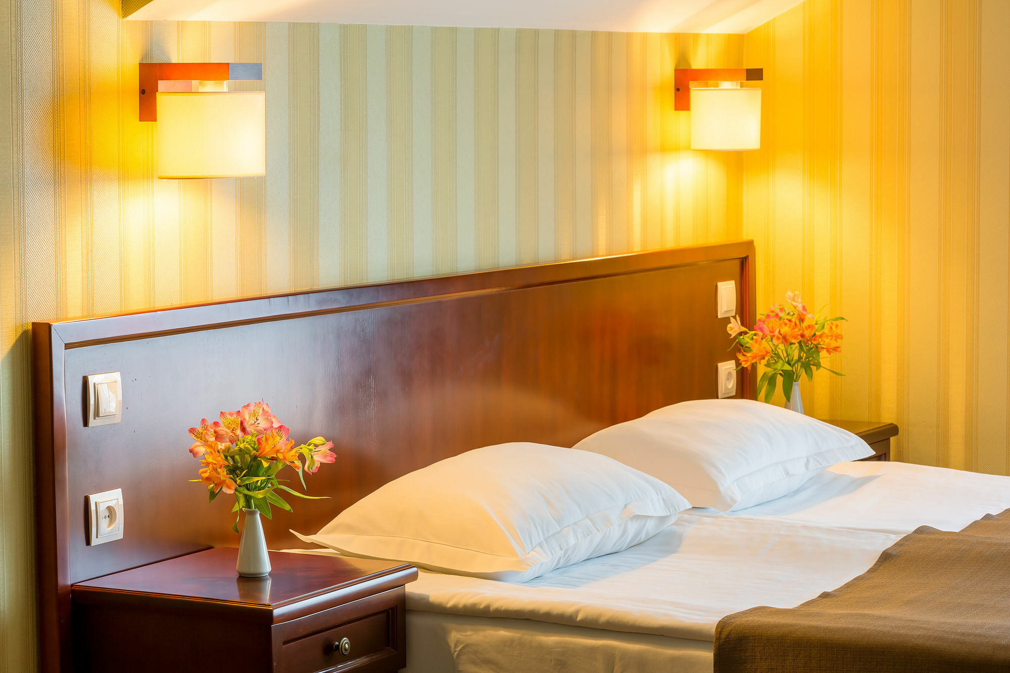 Panska Gora Hotel Sokilnyky ภายนอก รูปภาพ